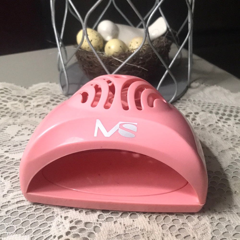 Pink mini nail dryer by Melodysusie